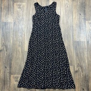 Chic Black Floral Maxi Dress